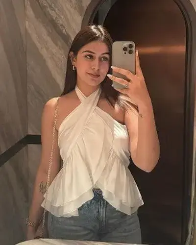 Call Girl Sitarganj